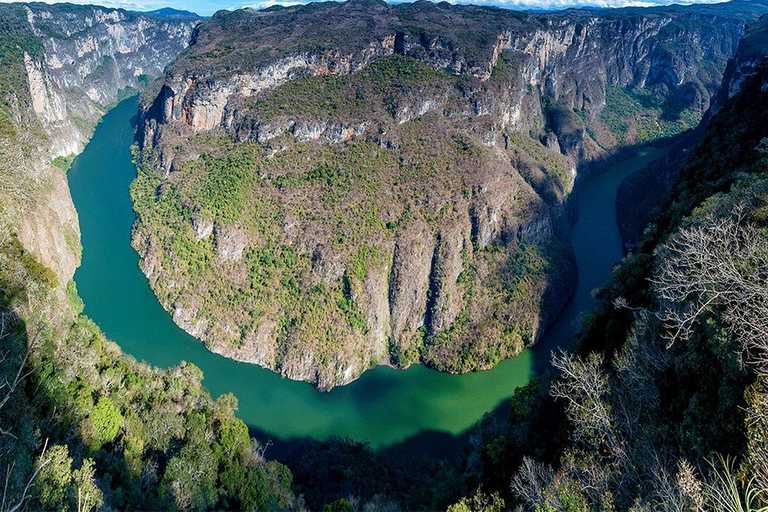From San Cristóbal: Sumidero Canyon & Chiapa de Corzo Tour Martes Cañon Tour in English