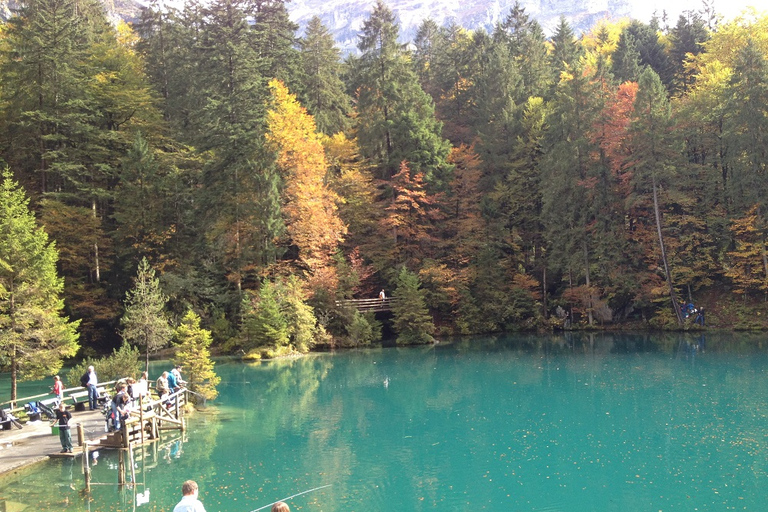 Excursión privada a Interlaken: El Lago Azul y el Lago Öschinen