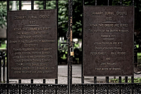 波士顿：圣诞幽灵徒步导览Boston: Ghosts of Christmas Past Guided Walking Tour