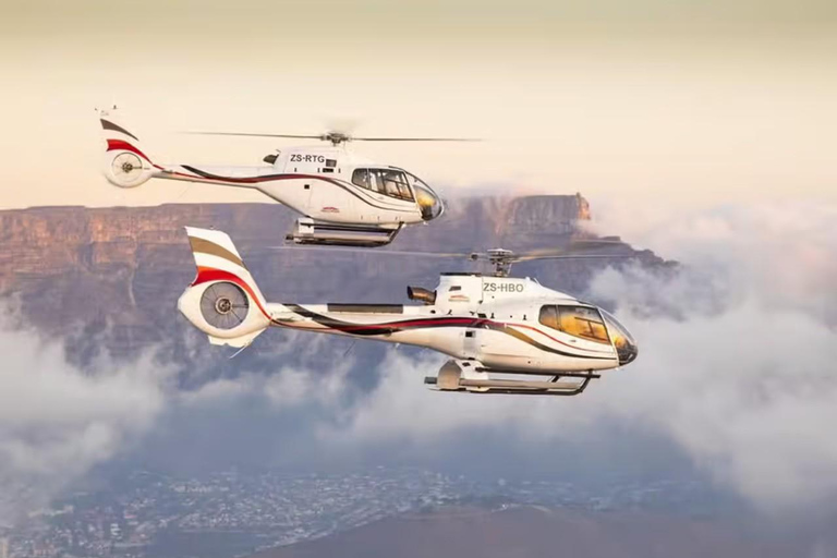 Cape Town: Sightseeing Helicopter Ride from V&A Waterfront 12-min Shared Scenic Flight