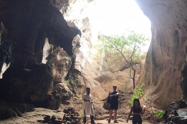 Krabi: Halvdagstur med mangrovebåt och Khao Khanap Nam-grottan