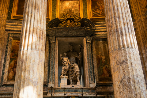 Rome Pantheon Night Tour with Local Host & Guide Entry Ticket + Audio Guide Experience
