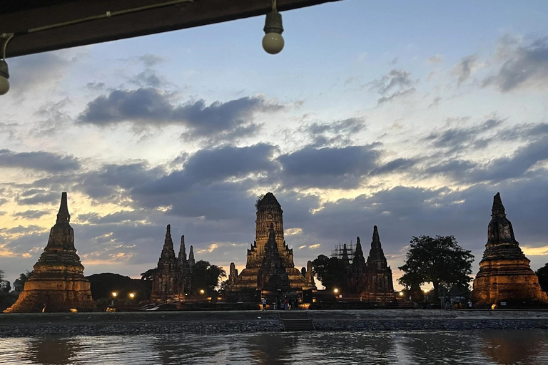Bangkok: Ayutthaya Temples Day Trip with Sunset Cruise
