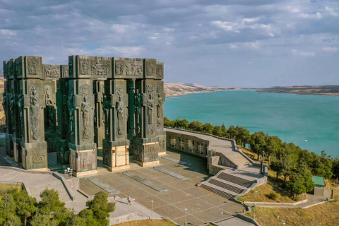 Private Day Tour from Kutaisi to Mtskheta and Tbilisi