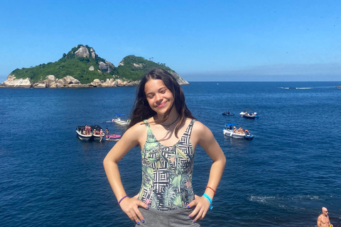 Exclusive Experience in Rio's Secret Paradise with Turtles and Stand-Up Paddleboarding