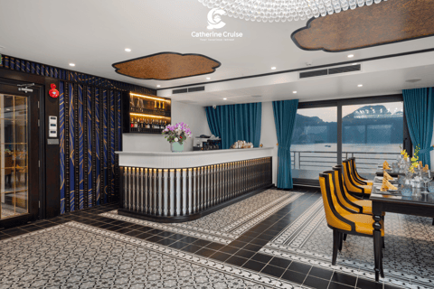 From Ha Noi: Ha Long Bay 3 Days 2 Nights 6 stars/ Bathtubs
