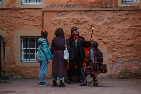 Edimburgo: Tour a pie de los fantasmas de la Ciudad Vieja