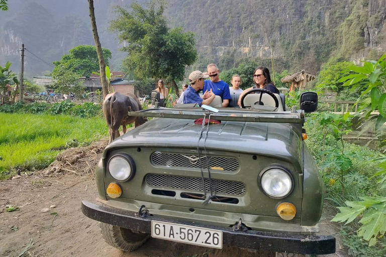 Hanoi: Ninh Binh Jeep Tour to Bich Dong, Trang An, Mua Cave