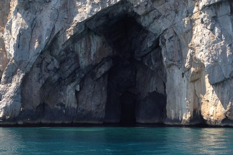 Excursion privée d'une journée en bateau à Capri au départ de SorrenteVoilier 46-50 pieds