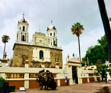 Tlaquepaque and Tonala Private Full-Day Tour