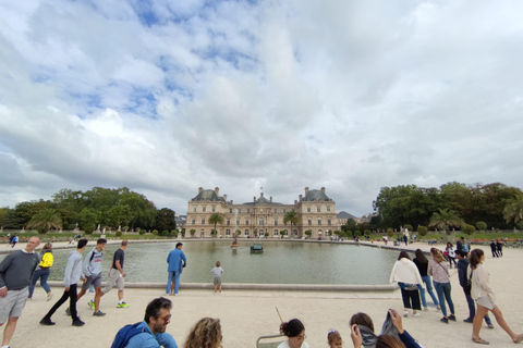 Best Bits of Paris: Paris in a Day Walking & Metro