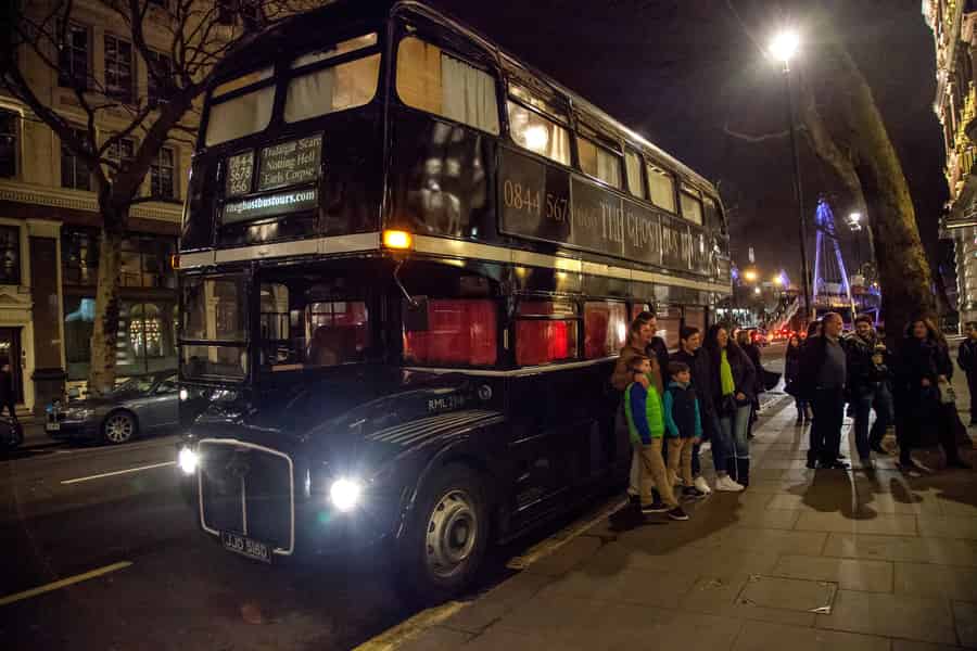 London: Comedy Horror Geistertour in einem Bus. Foto: GetYourGuide London: Comedy Horror Geistertour in einem Bus. Foto: GetYourGuide