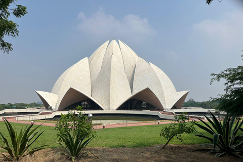 Delhi: Alt- und Neu-Delhi Geführte private GanztagestourAnpassbare Halbtagestour - Eintrittsgelder nicht inbegriffen