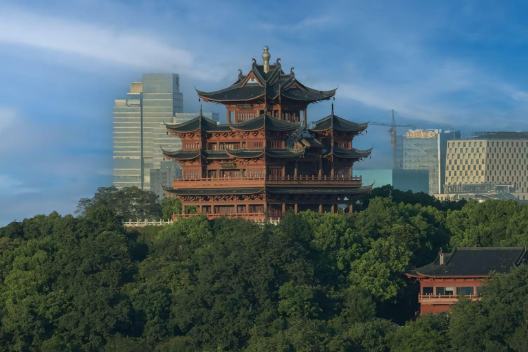 Da Shanghai:Templi di Hangzhou, vista sul lago e divertimento al mercato notturno