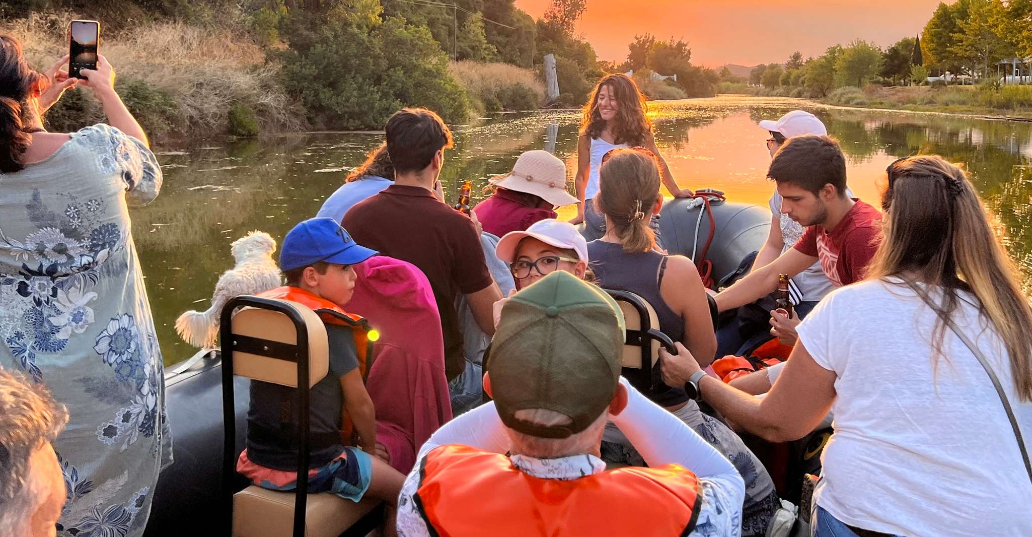 From Portimão, Arade River Boat Tour to Silves Medieval Town - Housity