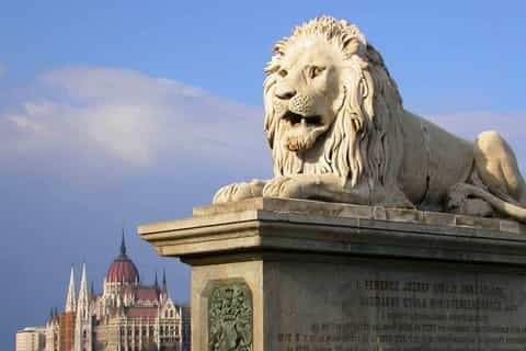 Budapest: Pest Stories & Legends Private Tour