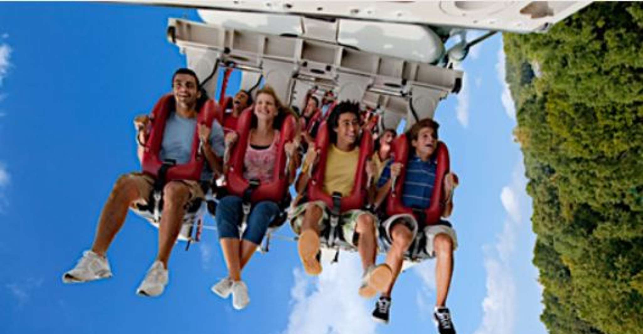 Williamsburg, Busch Gardens Ticket & Water Country Option - Housity