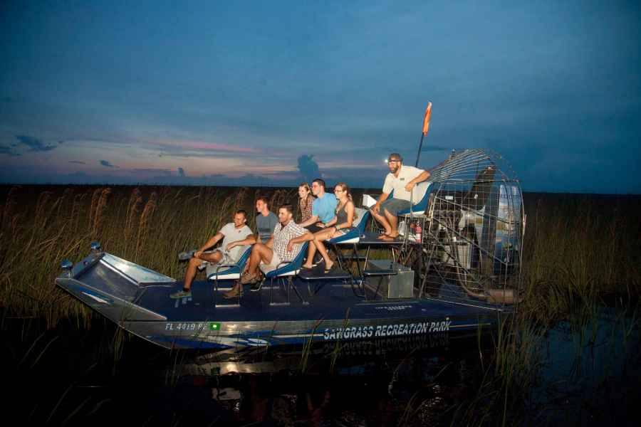 Die Everglades: 1-stündige Airboat-Tour bei Nacht. Foto: GetYourGuide