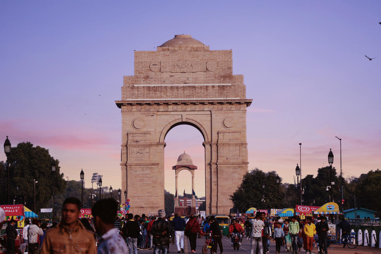 Visita nocturna de 3 horas a Delhi en coche