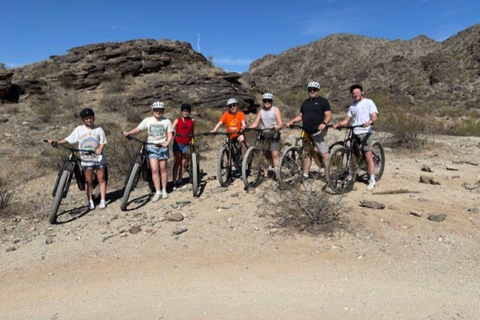 South Mountain: F/S MTB- und E-MTB-Verleih, geführte TourenSouth Mountain: MTB- und E-MTB-Verleih, geführte Touren im Frühling und Herbst