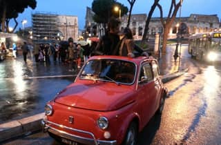 Rom: Romantische Nacht-Tour im klassischen Fiat 500