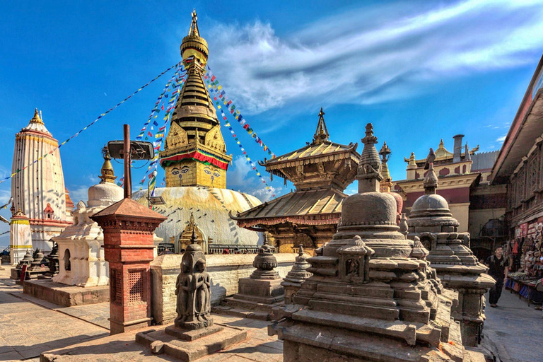 Visita de Katmandú con coche y guía privadosTour turístico por Katmandú: Explora el corazón de Nepal