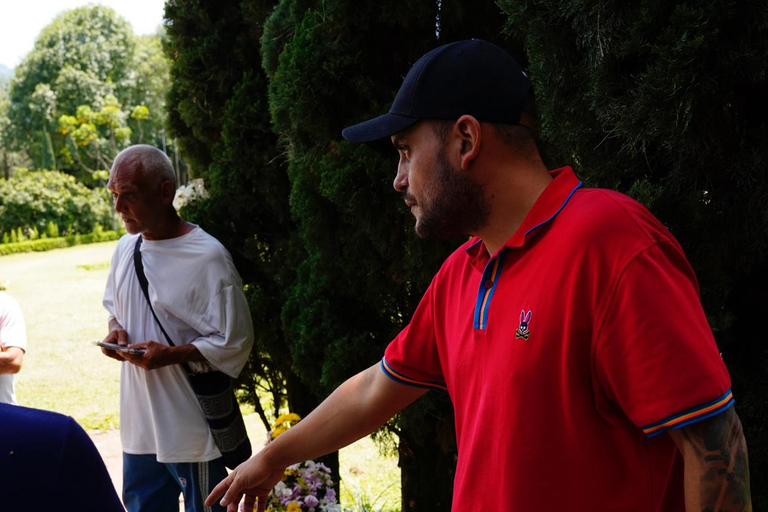 A verdadeira história de Pablo Escobar com pequeno-almoço local incluído