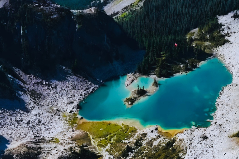 Vancouver: Watersprite Lake Guided Hike