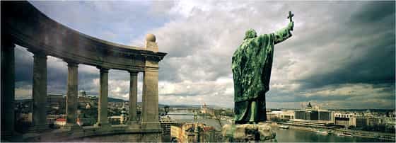 budapest legends and secrets private walking tour