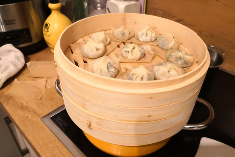 Cours de cuisine en ligne Les petits pains à la vapeur par la chef Sunflower LiClasse de petits pains à la vapeur partagée