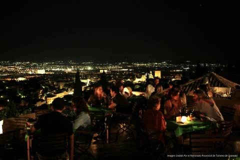 Granada Albaicín: 2,5 uur durende tapas- en drankjeswandeling