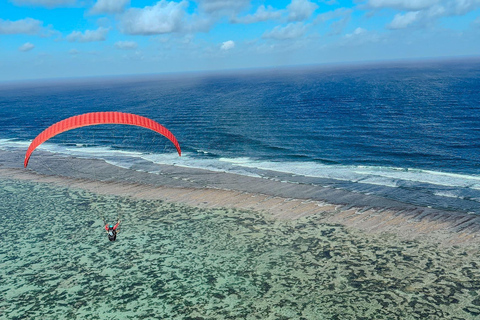 Bali Paragliding:Flight at Pandawa Beach & Tanah Barak Cliff