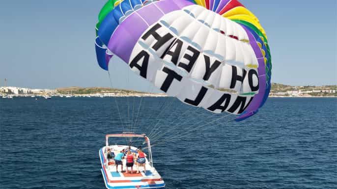 Zatoka Mellieha: Parasailing