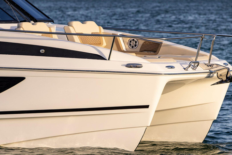 Cala Gonone: Gulf of Orosei Catamaran Cruise with Aperitif