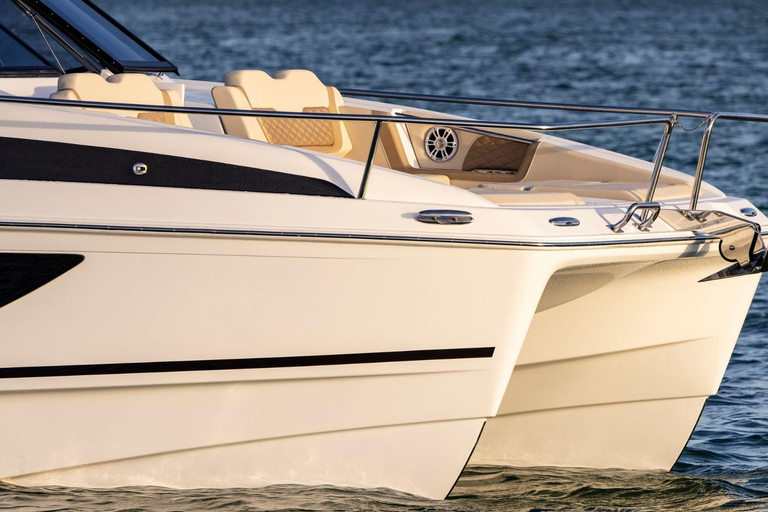 Cala Gonone: Gulf of Orosei Catamaran Cruise with Aperitif