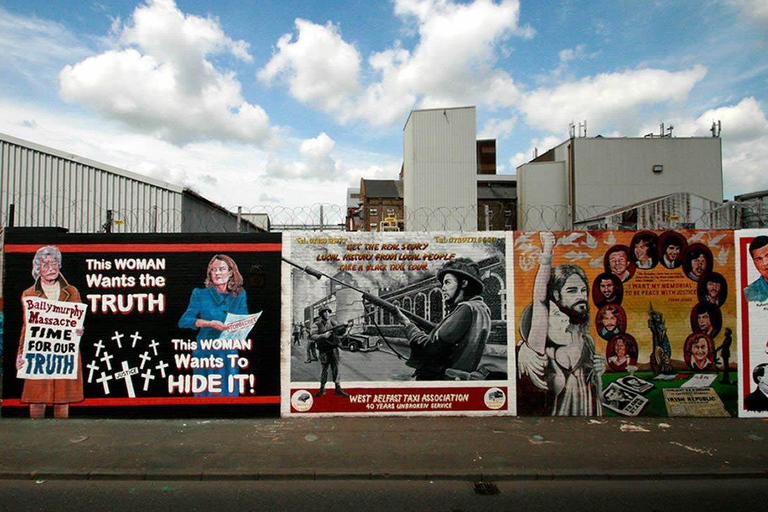 Official World Famous Belfast Taxi Tour™