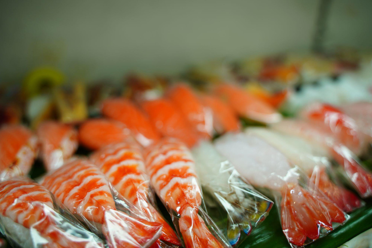 Tokyo Shopping Street Private Tour Government Licensed Guide