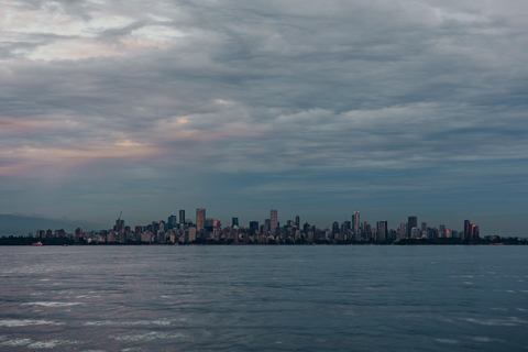 Vancouver Sunset Sailing Cruise