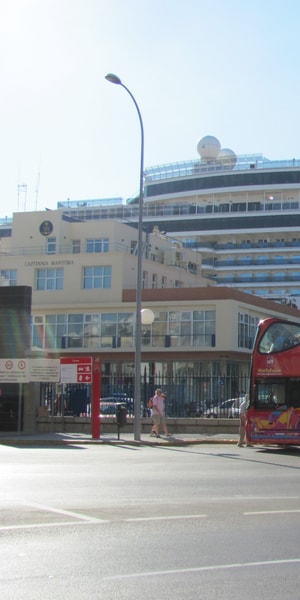 Cadiz, City Sightseeing Hop-On Hop-Off Bus Tour - Housity