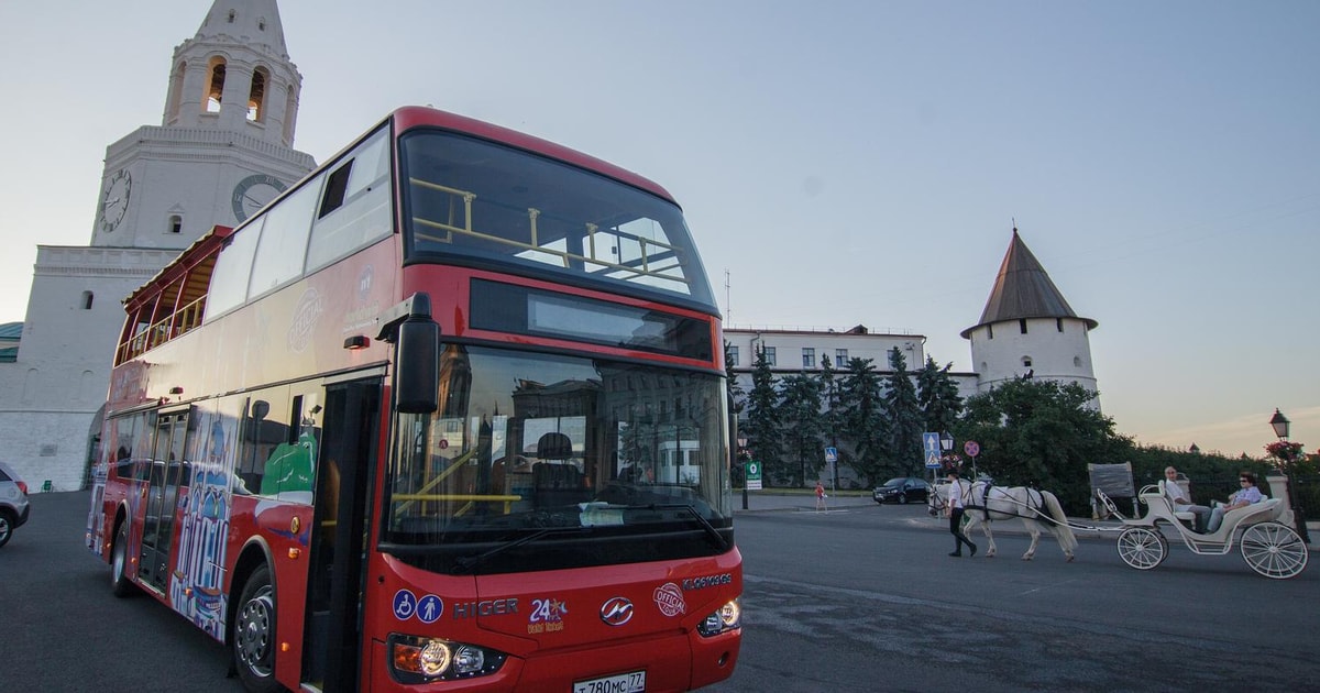 Туры из нижнего новгорода на автобусе 2024. Казань автобусная экскурсия. Обзорная экскурсия по Казани на двухэтажном автобусе. Экскурсионный автобус Казань двухэтажный. 2 Этажный автобус Казань.