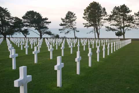 Normandy D-Day Landing Beaches Full-Day Tour from Paris