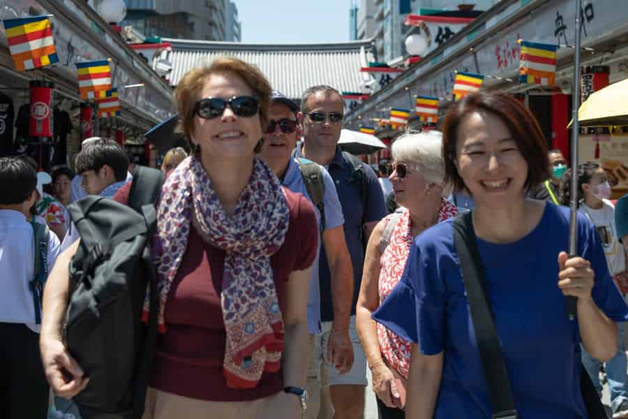 Tokio: Rundgang durch Asakusa mit Besuch des Sensoji-Tempels. Foto: GetYourGuide Tokio: Rundgang durch Asakusa mit Besuch des Sensoji-Tempels. Foto: GetYourGuide