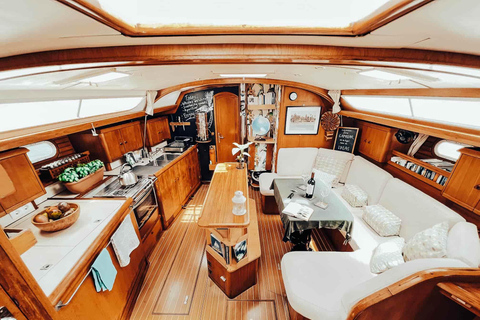 Fiji: Private Sailing Yacht Charter with Activities