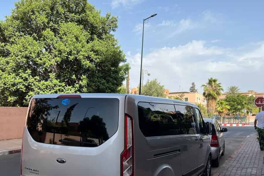 Von Essaouira: Gemeinsamer Transfer nach Marrakech. Foto: GetYourGuide