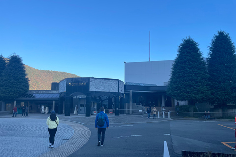 From Tokyo: Hakone Full Day Customizable Private Tour