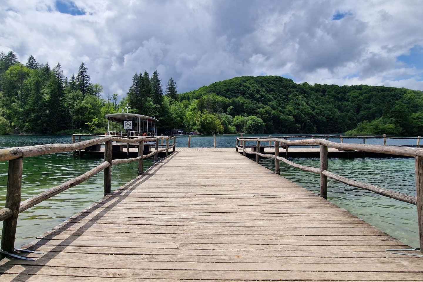 Plitvice lakes Private guided tour