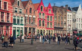 From Paris: Guided Day Trip to Brussels and Bruges