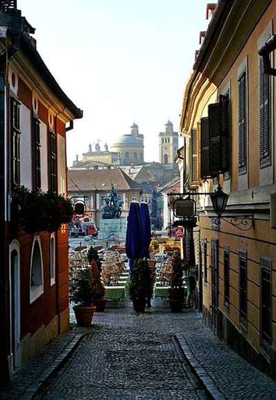 Da Budapest: Tour guidato di Eger con degustazione di vini