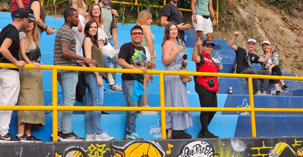 Graffiti Tour comuna 13 et téléphérique (fait par des guides