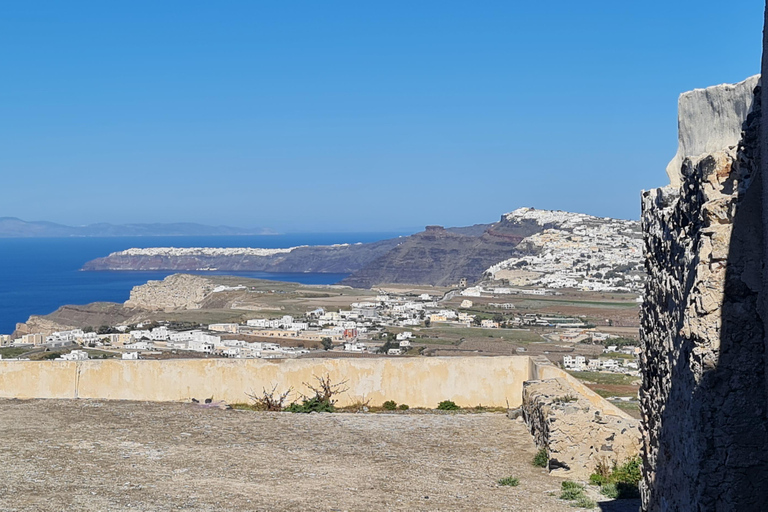 Cruise-Friendly Santorini Tour: Pyrgos, Oia & Fira Gems